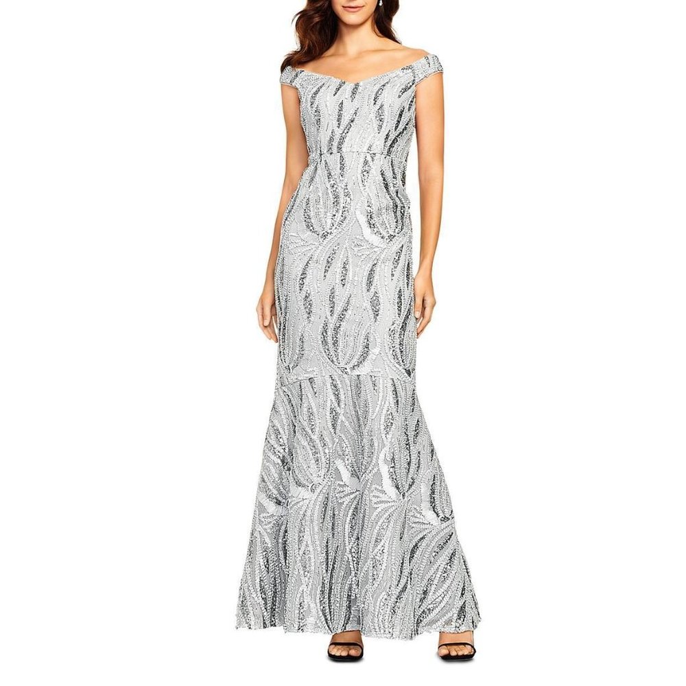 Dress Mattox Gray Lace Sequined Formal Evening Gown